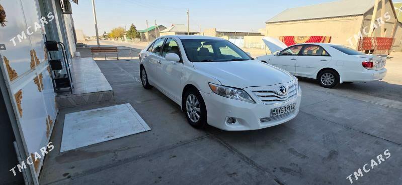Toyota Camry 2010 - 210 000 TMT - Гызыларбат - img 3