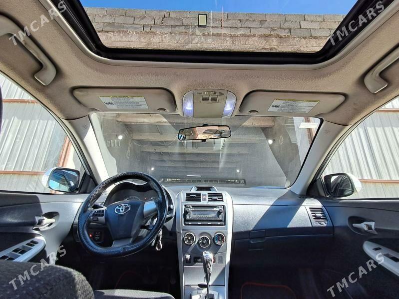 Toyota Corolla 2012 - 178 000 TMT - Дашогуз - img 6