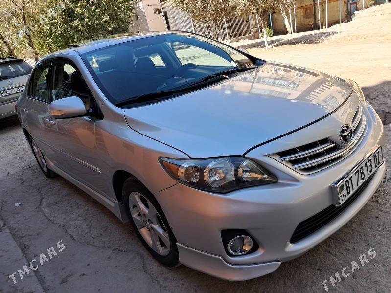 Toyota Corolla 2012 - 178 000 TMT - Дашогуз - img 1