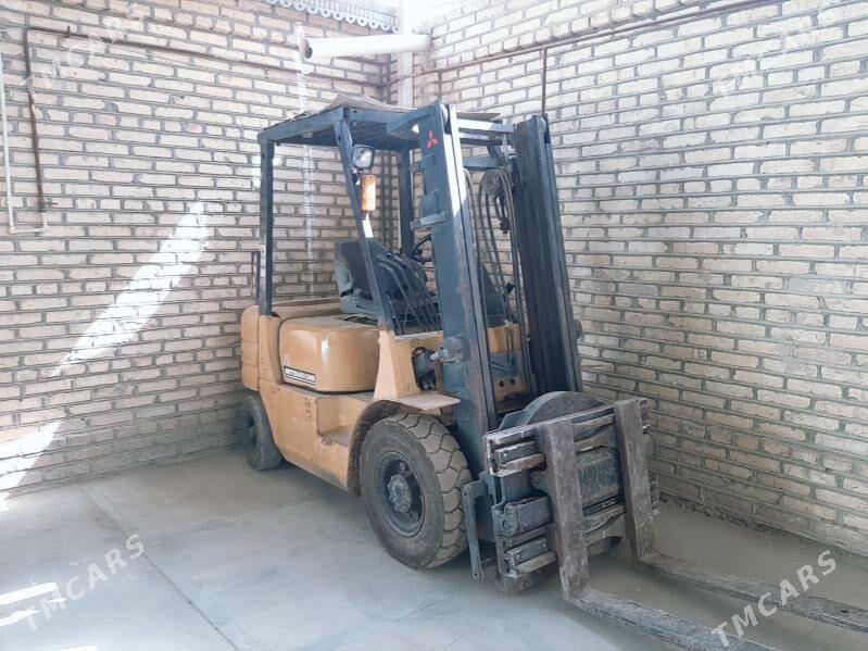 Mitsubishi L200 2010 - 170 000 TMT - Mary - img 3