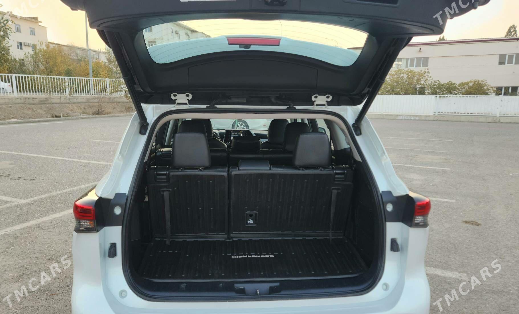 Toyota Highlander 2022 - 700 000 TMT - Howdan "A" - img 10