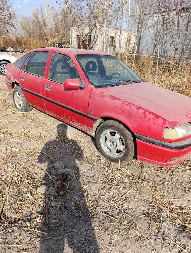 Opel Vectra 1994 - 15 000 TMT - Болдумсаз - img 3