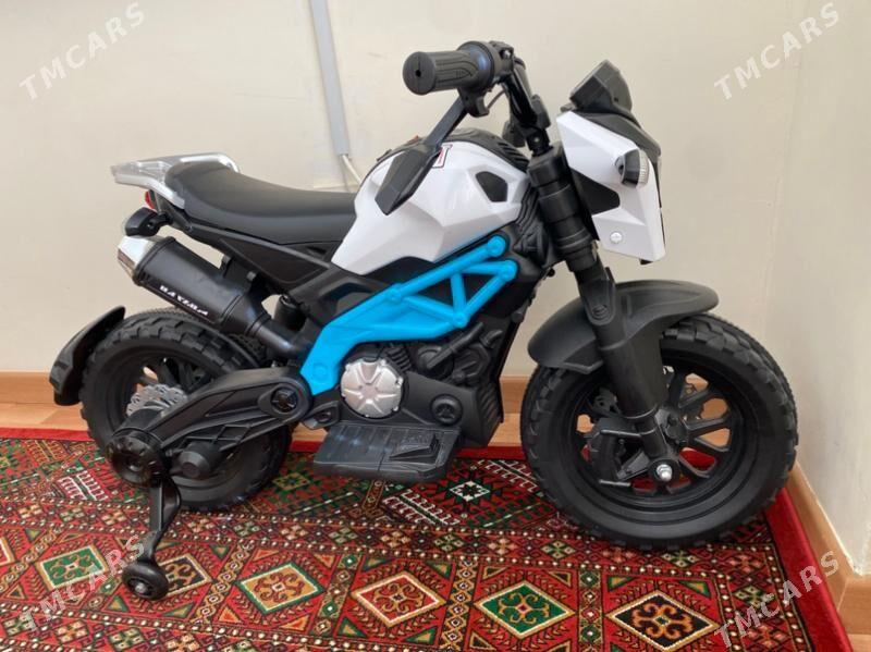 mator - Moskowskiý köç. (10 ýyl abadançylyk şaýoly) - img 2