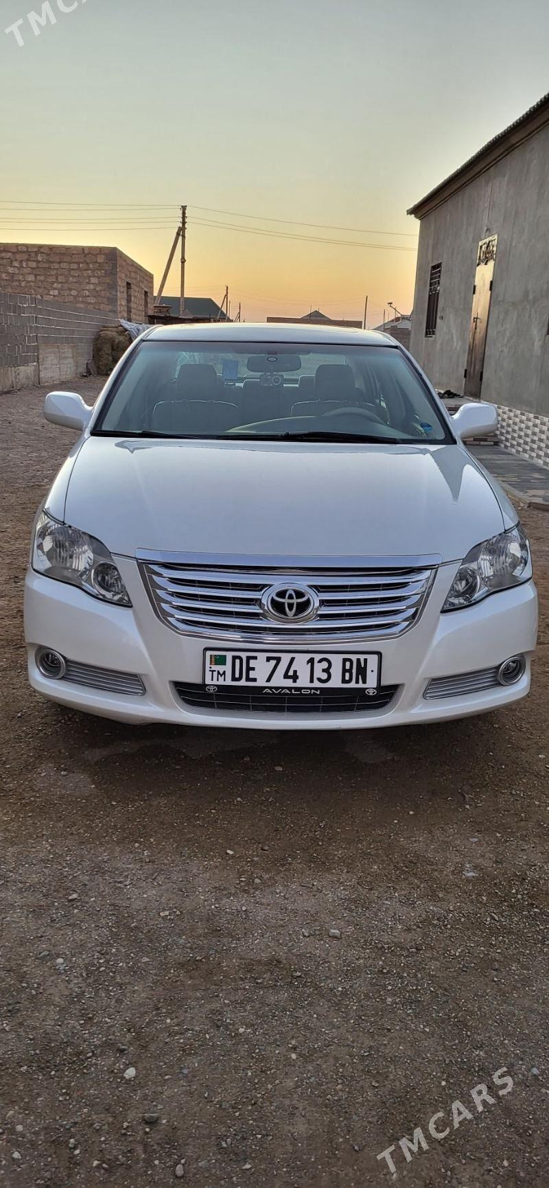 Toyota Avalon 2005 - 180 000 TMT - Гумдаг - img 2
