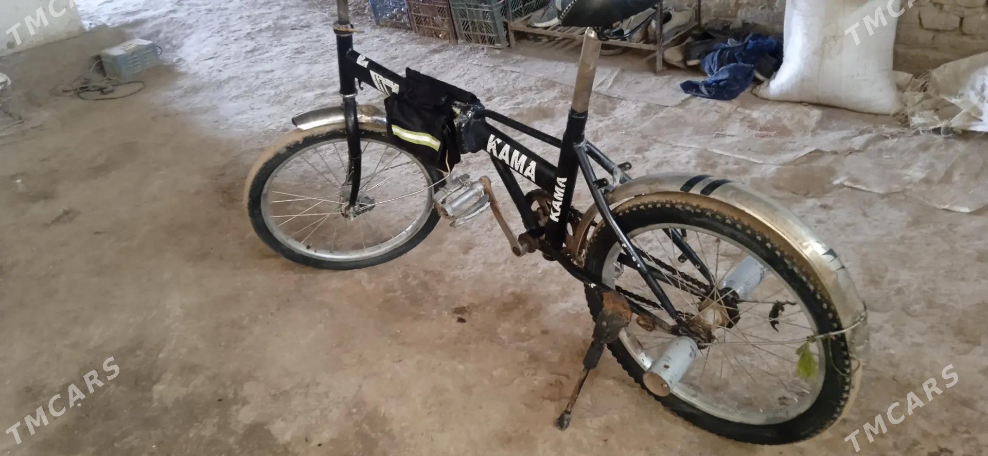 kama - Gurbansoltan Eje - img 2