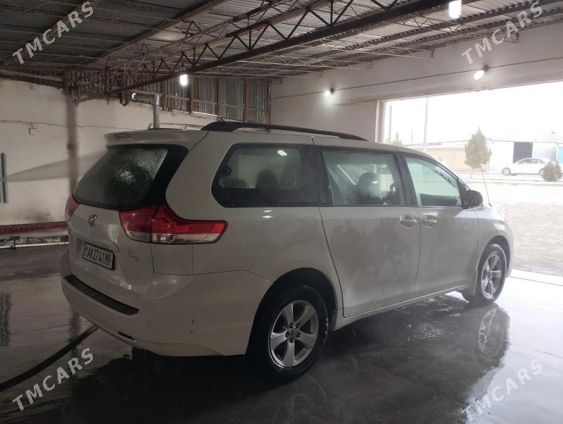 Toyota Sienna 2012 - 380 000 TMT - Mary - img 3
