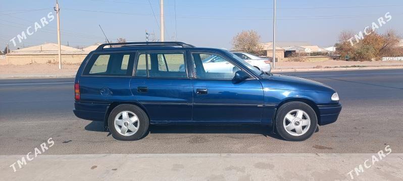 Opel Astra 1996 - 44 000 TMT - Мары - img 4