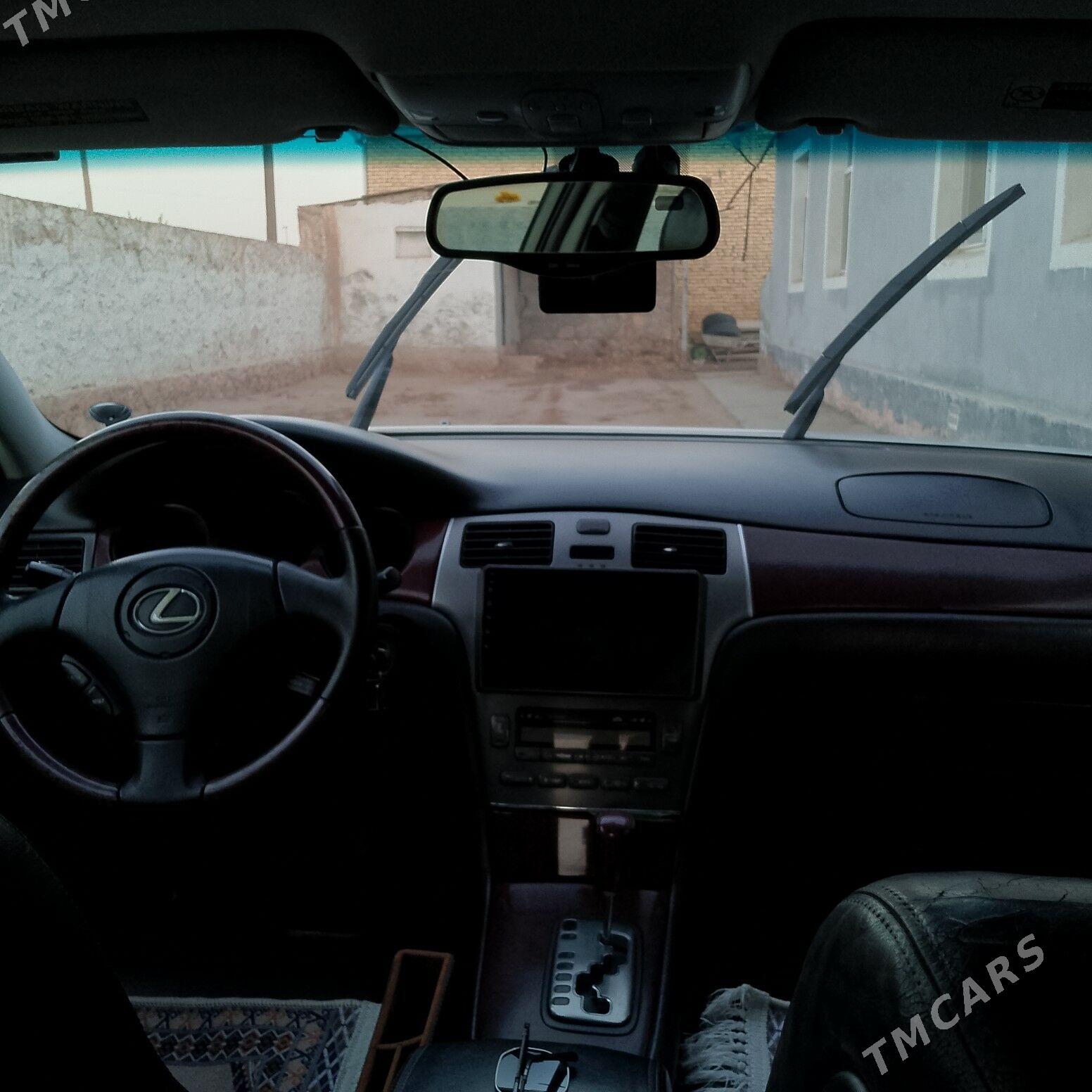 Lexus ES 300 2002 - 200 000 TMT - Керки - img 3