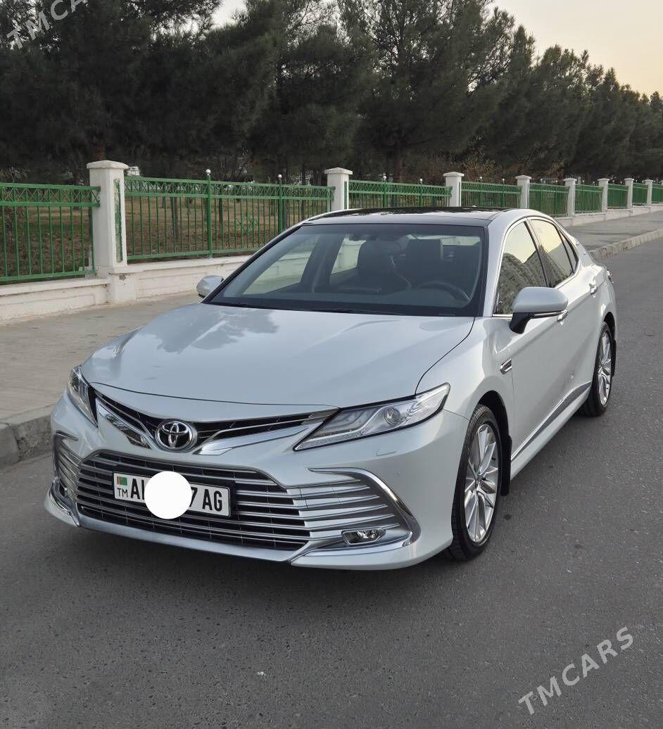 Toyota Camry 2023 - 725 000 TMT - Aşgabat - img 2