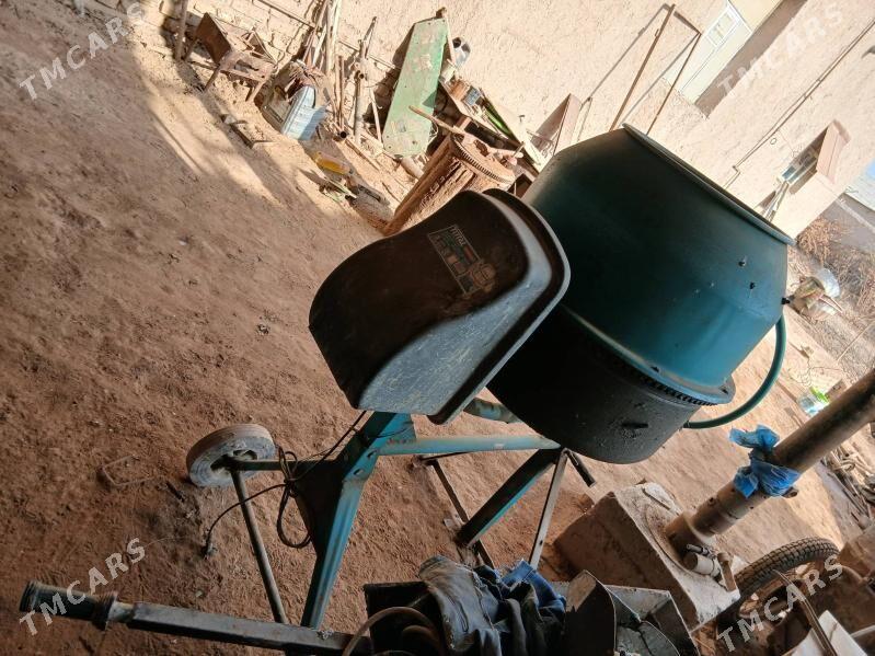 БЕТОН МЕШАЛКА - Гурбансолтан Едже - img 3