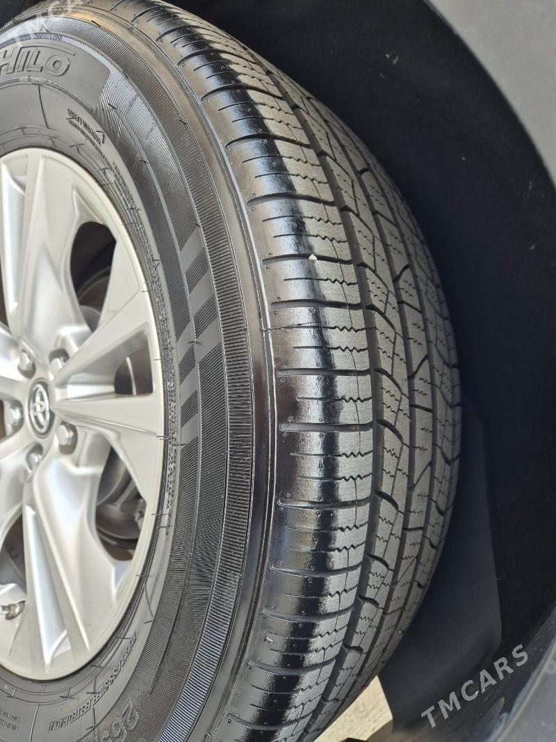 Toyota Highlander 2016 - 405 000 TMT - Кëши - img 10