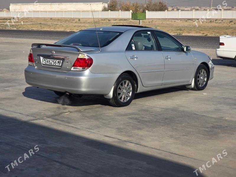 Toyota Camry 2004 - 230 000 TMT - Мары - img 6