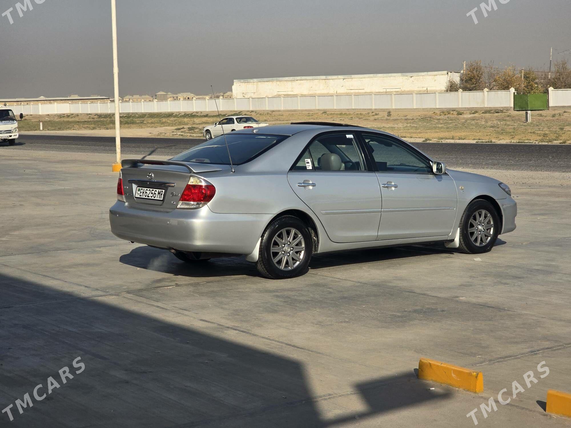 Toyota Camry 2004 - 230 000 TMT - Мары - img 7