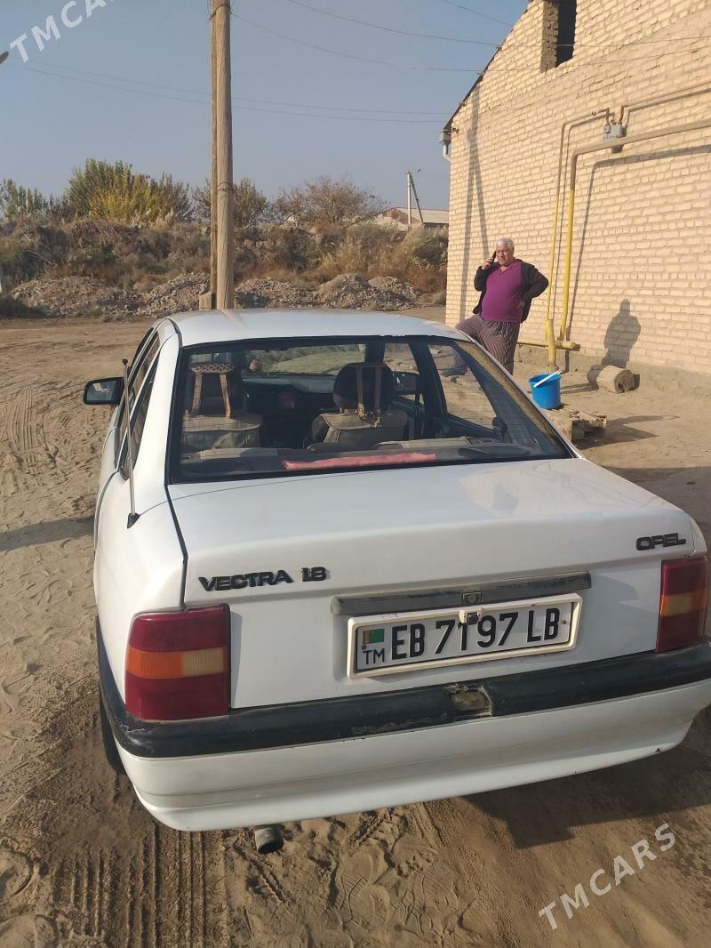 Opel Vectra 1992 - 35 000 TMT - Саят - img 2
