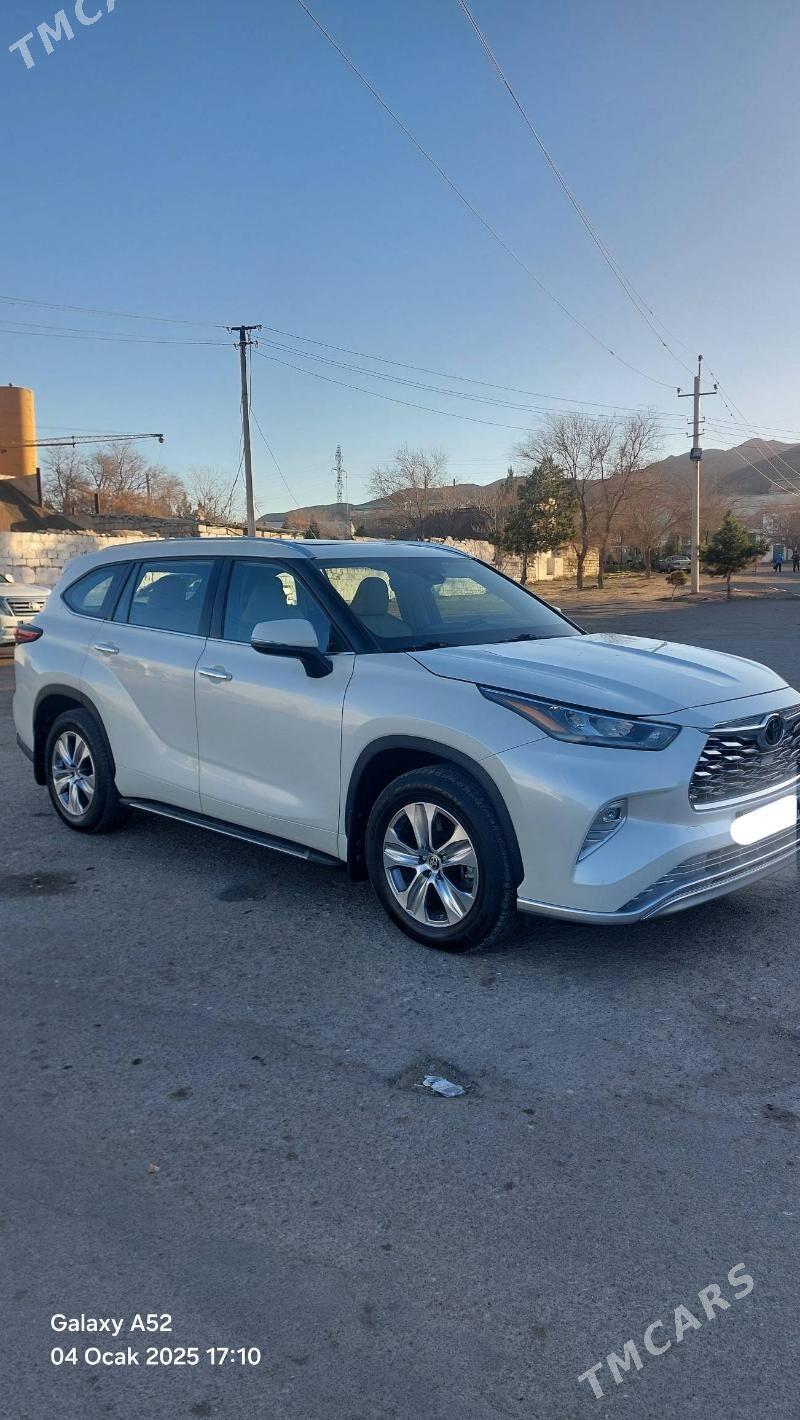 Toyota Highlander 2021 - 680 000 TMT - Туркменбаши - img 2