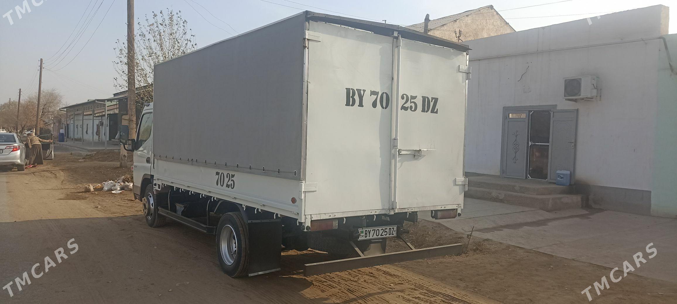 Mitsubishi Canter 2008 - 340 000 TMT - Кёнеургенч - img 4