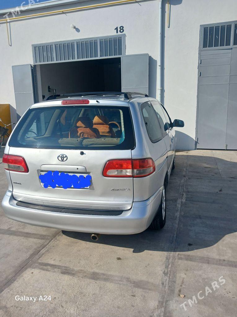 Toyota Sienna 2001 - 140 000 TMT - Mary - img 5