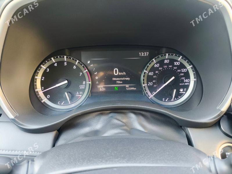 Toyota Highlander 2021 - 670 000 TMT - Aşgabat - img 6