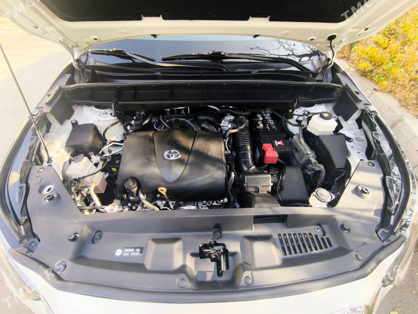 Toyota Highlander 2021 - 670 000 TMT - Aşgabat - img 2