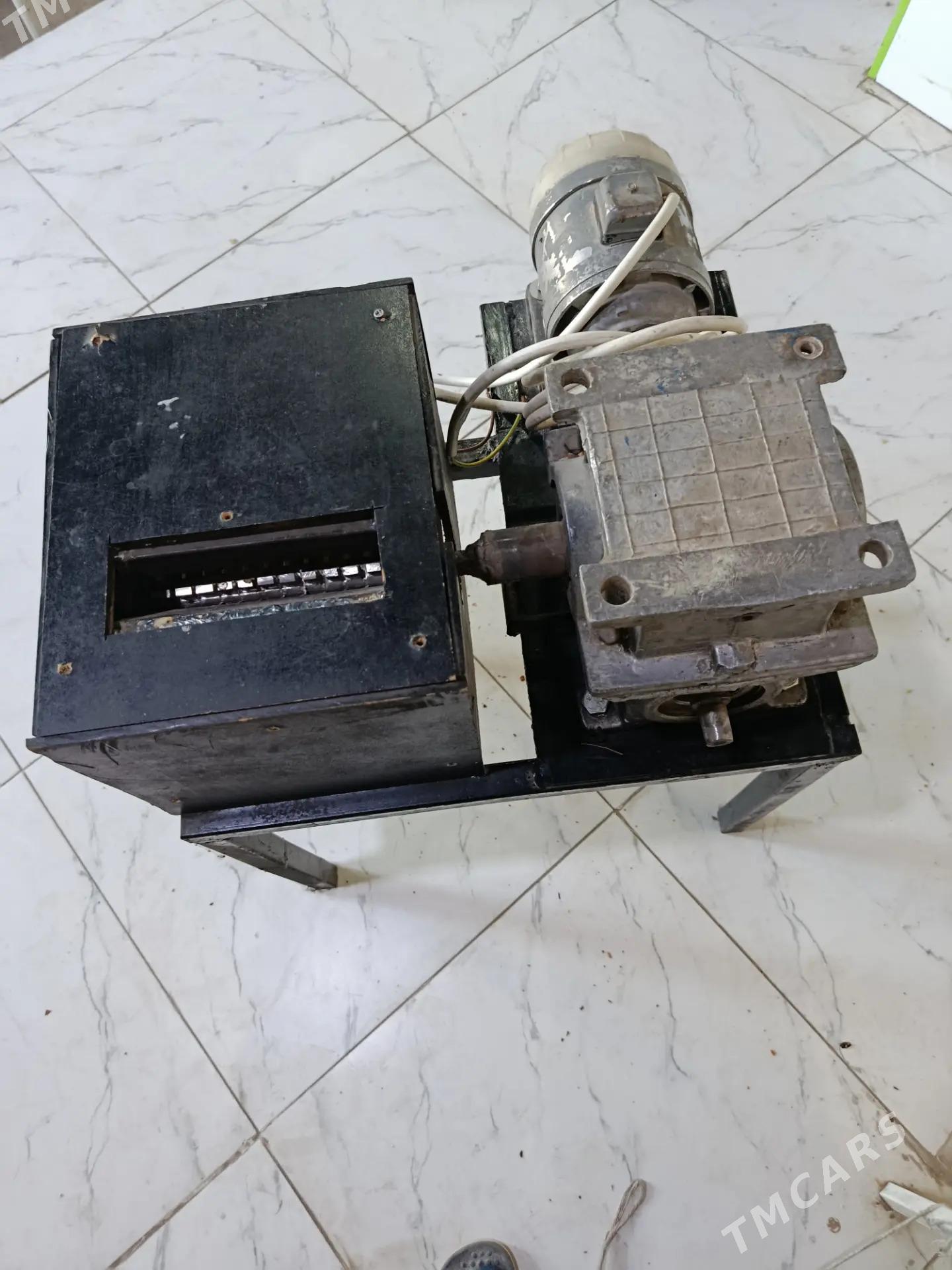 Çorek dogralyan stanok - Херрикгала - img 1