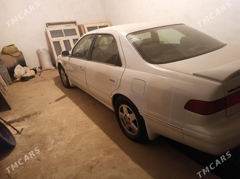 Toyota Camry 2000 - 175 000 TMT - Гороглы (Тагта) - img 4