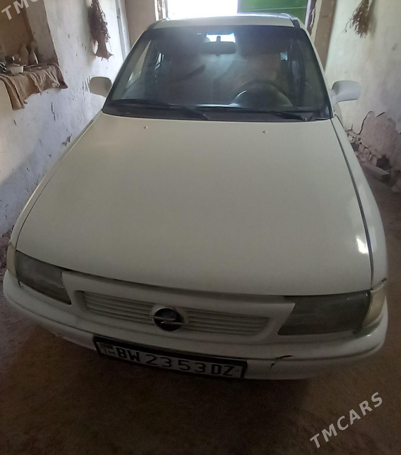 Opel Astra 1996 - 40 000 TMT - Şabat etr. - img 4