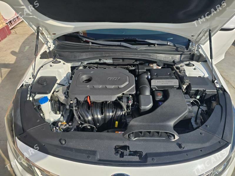 Kia Optima 2020 - 225 000 TMT - Мары - img 9