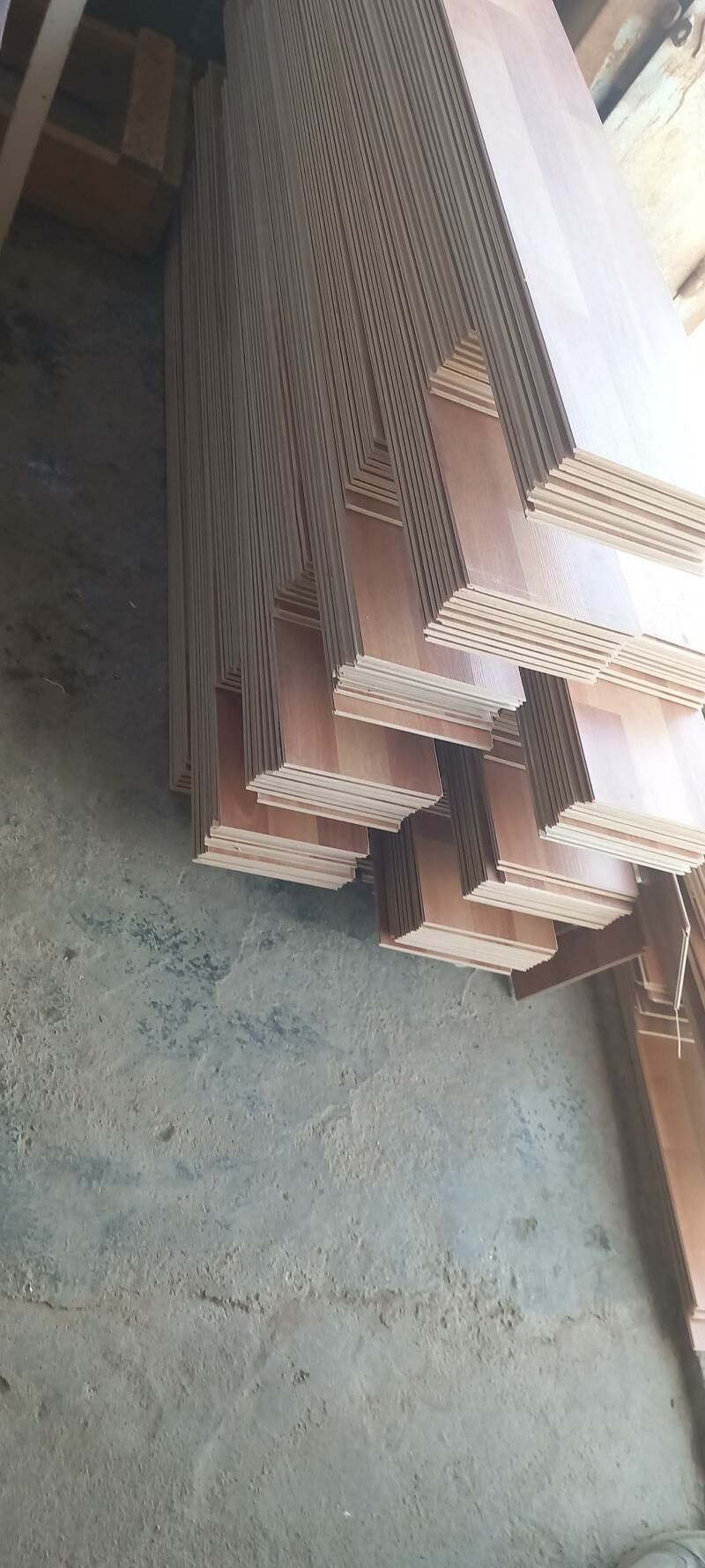 LAMINAT - Гарадамак - img 2