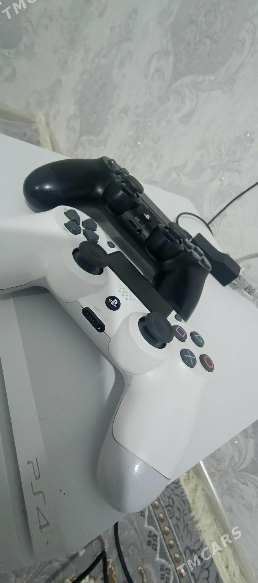 playstation4 pro 4k 1tb - Bagyr - img 1