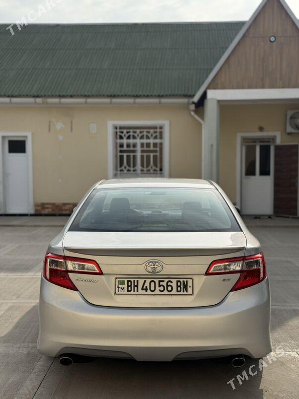 Toyota Camry 2014 - 225 000 TMT - Balkanabat - img 6