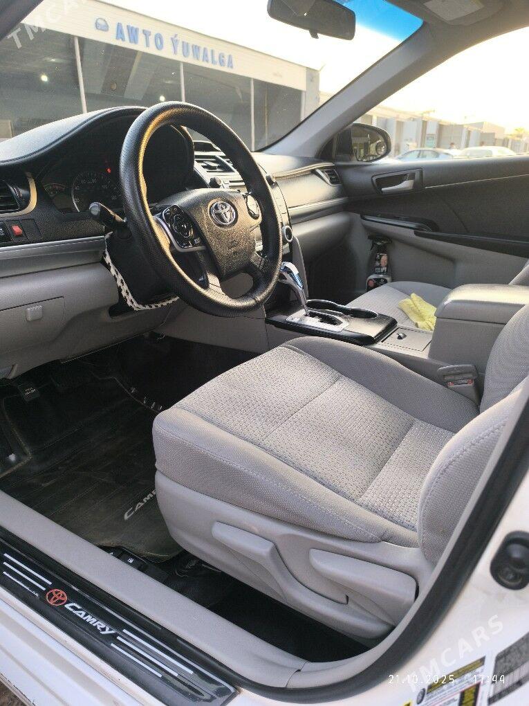 Toyota Camry 2012 - 220 000 TMT - Мары - img 8