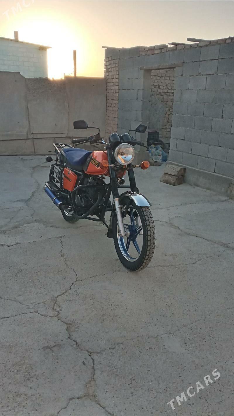 Iž Ýupiter 2005 - 14 000 TMT - Bäherden - img 3