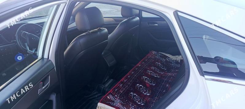 Hyundai Santa Fe Sport 2018 - 230 000 TMT - Türkmenabat - img 8