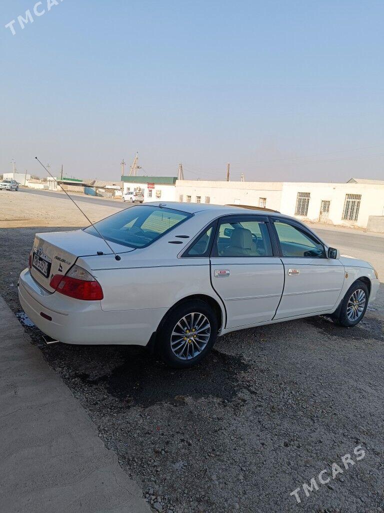 Toyota Avalon 2004 - 240 000 TMT - Köýtendag - img 4