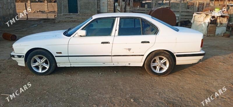 BMW 528 1990 - 30 000 TMT - Etrek - img 4