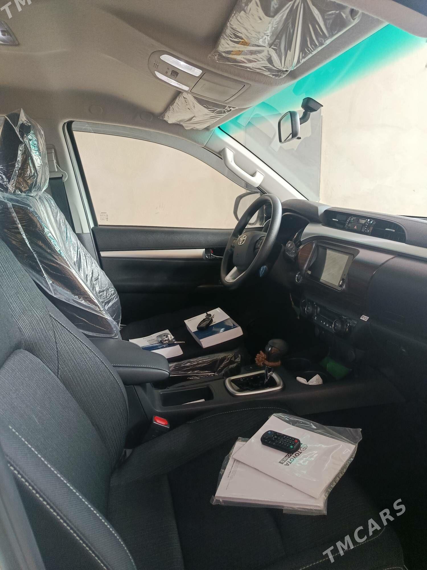 Toyota Hilux 2024 - 710 000 TMT - Гумдаг - img 7