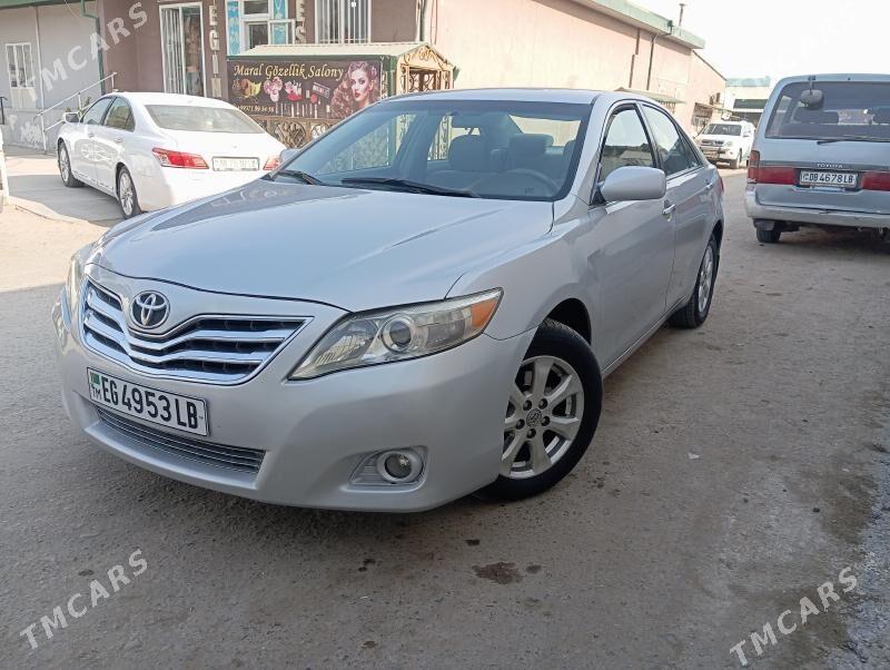 Toyota Camry 2010 - 180 000 TMT - Фарап - img 2