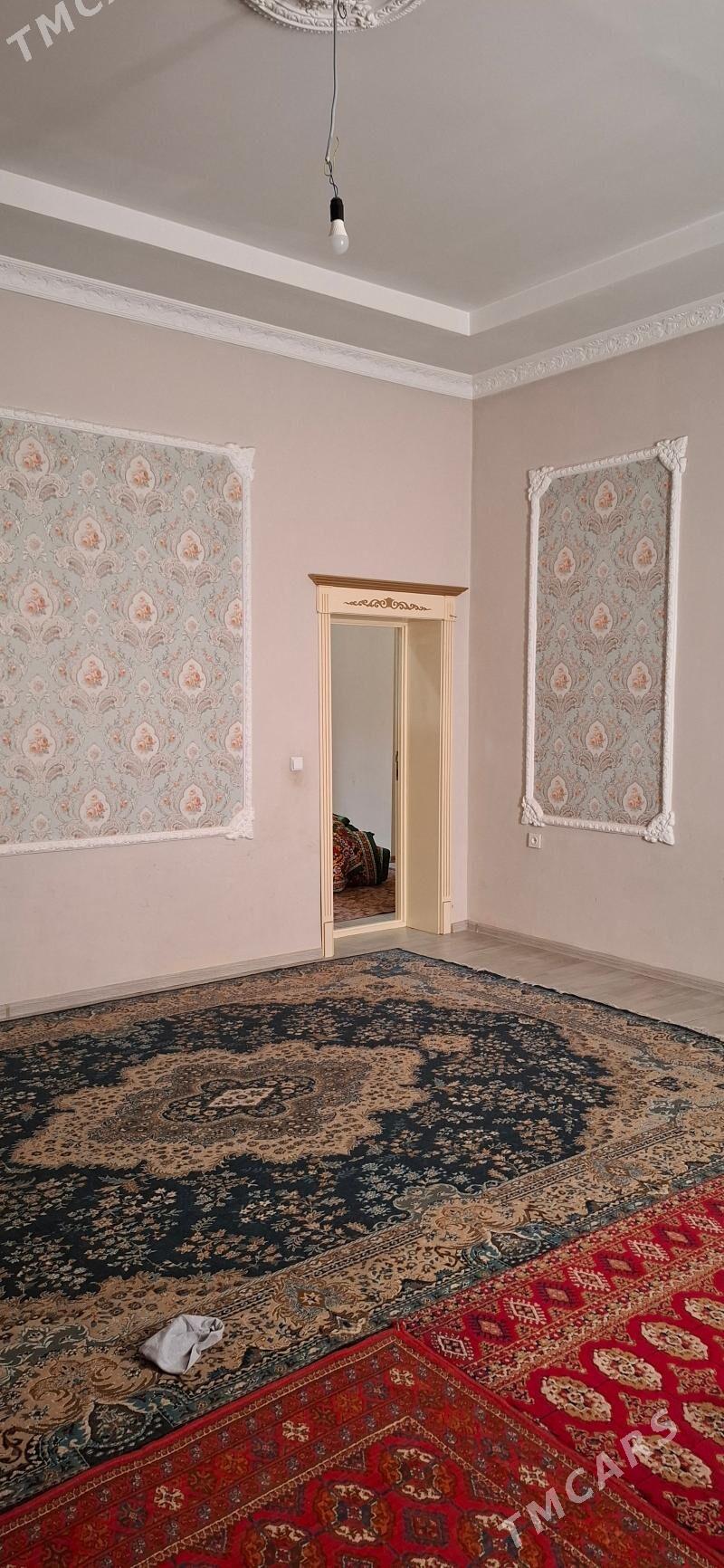 Buzmeyin Mansarda krug - Büzmeýin - img 2