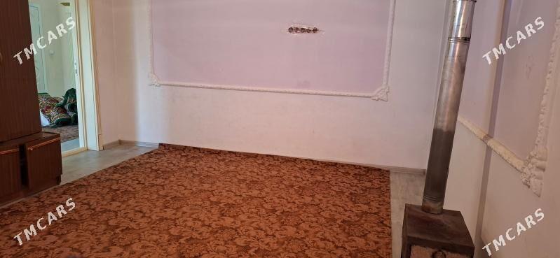 Buzmeyin Mansarda krug - Büzmeýin - img 3