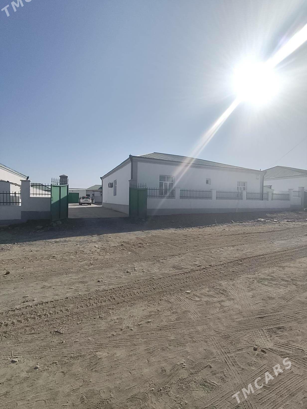 BAHERDEN IPOTEKADA - Bäherden - img 2