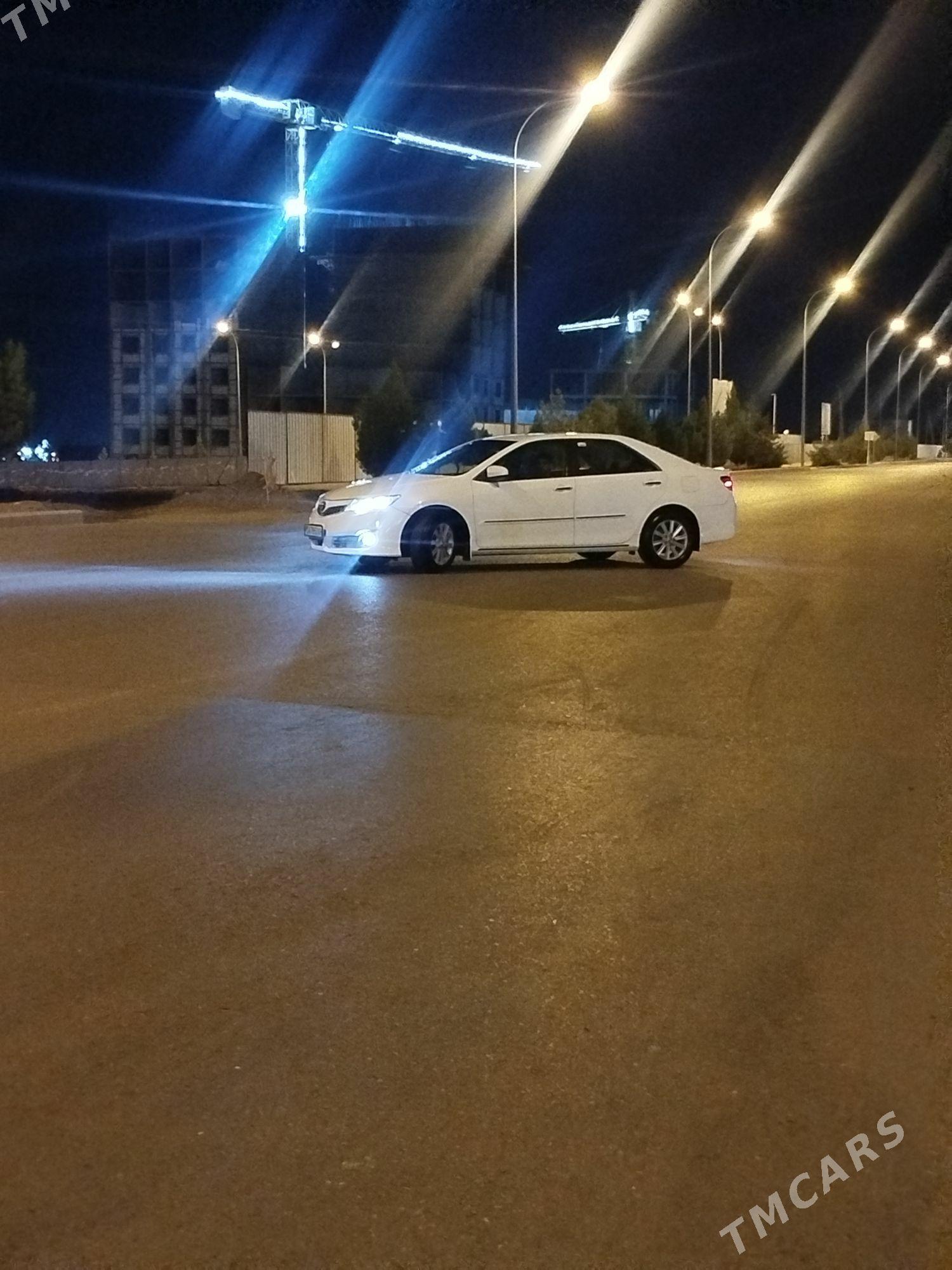 Toyota Camry 2013 - 205 000 TMT - Чоганлы - img 2