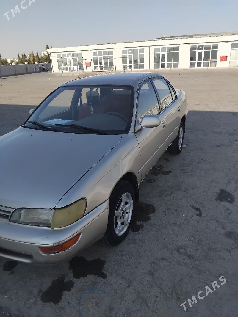 Toyota Corolla 1994 - 45 000 TMT - Керки - img 3