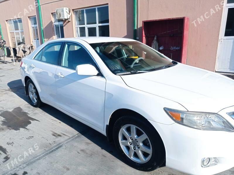 Toyota Camry 2011 - 190 000 TMT - Sakarçäge - img 2