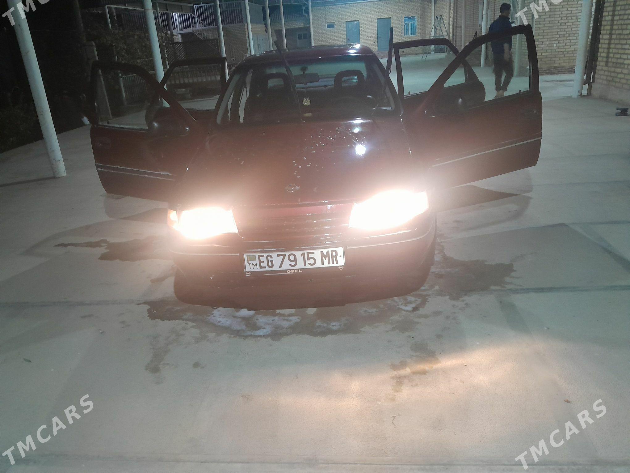 Opel Vectra 1992 - 48 000 TMT - Murgap - img 7