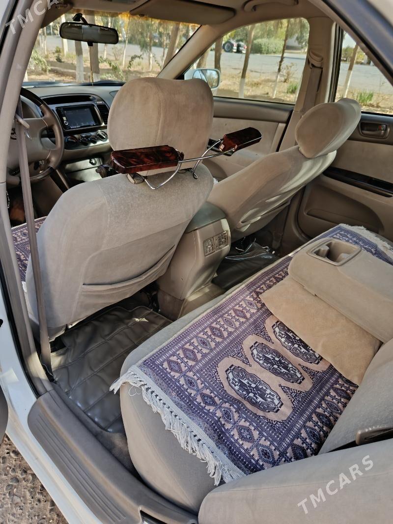 Toyota Camry 2005 - 170 000 TMT - Теджен - img 5