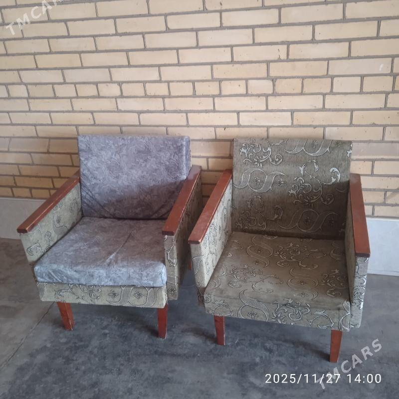 KRESLO - Çärjew - img 3