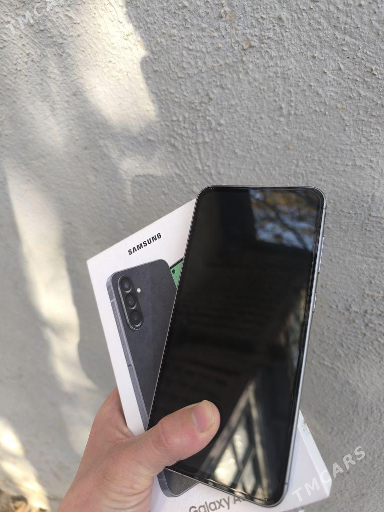 A56 5G - Mary - img 2