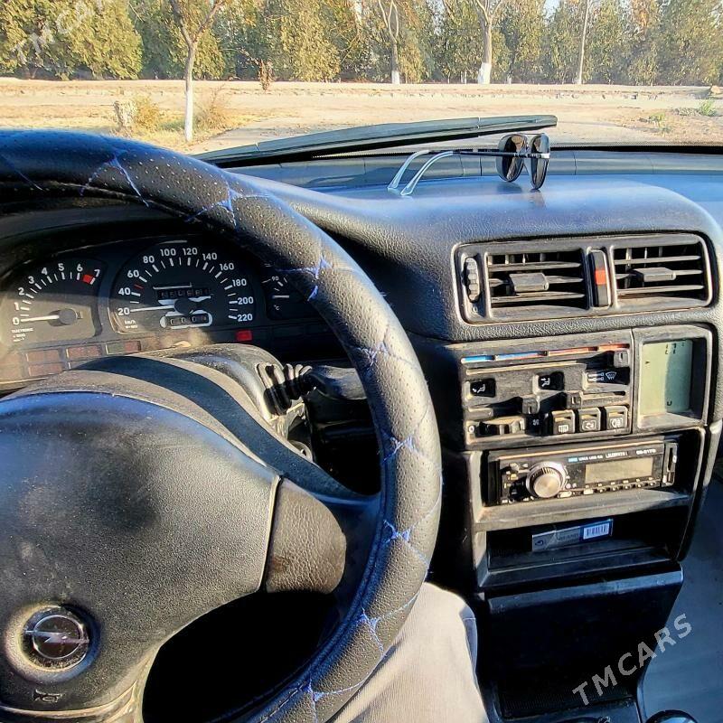 Opel Vectra 1991 - 22 000 TMT - Daşoguz - img 5