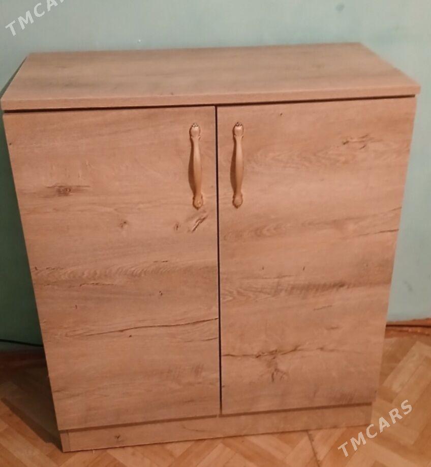 Тумбочки 2 штуки - Ким район - img 2