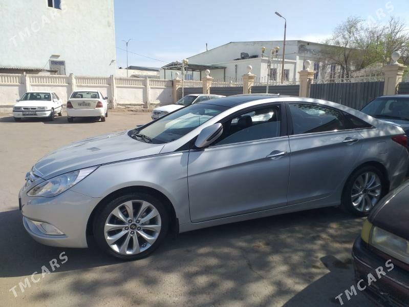 Hyundai Sonata 2011 - 150 000 TMT - Дашогуз - img 3